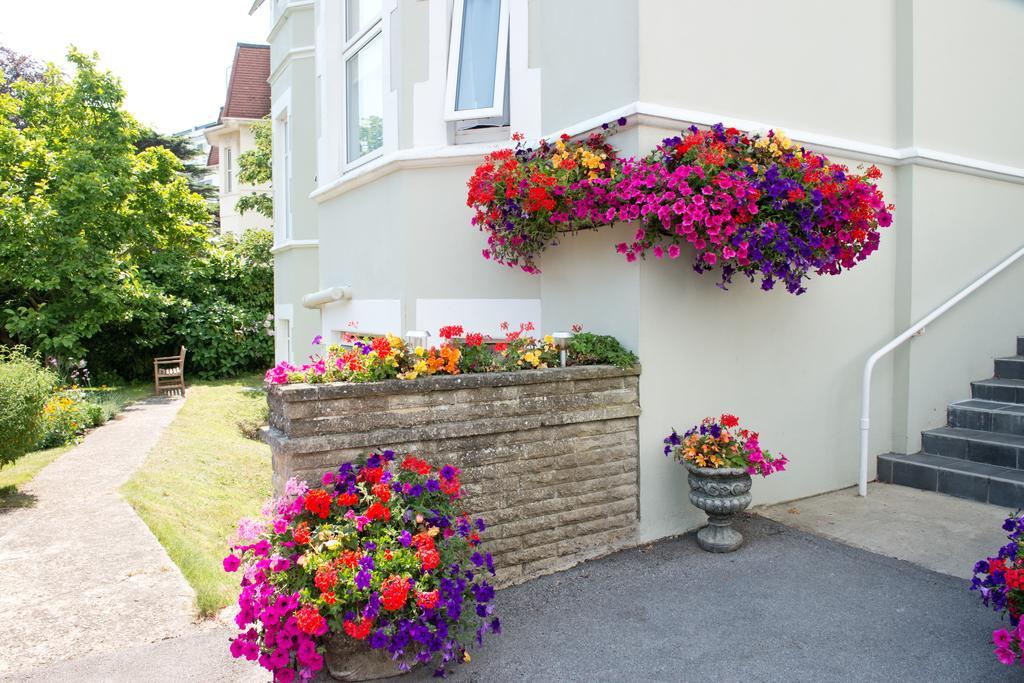 The Winter Dene Hotel Bournemouth Esterno foto